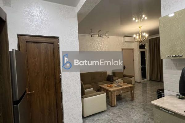 ბათუმში გაქირავებული 60მ² 3-ოთახიანი ბინა - წლიური