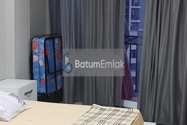 70m² 3-Room Apartment for Rent in Batumi