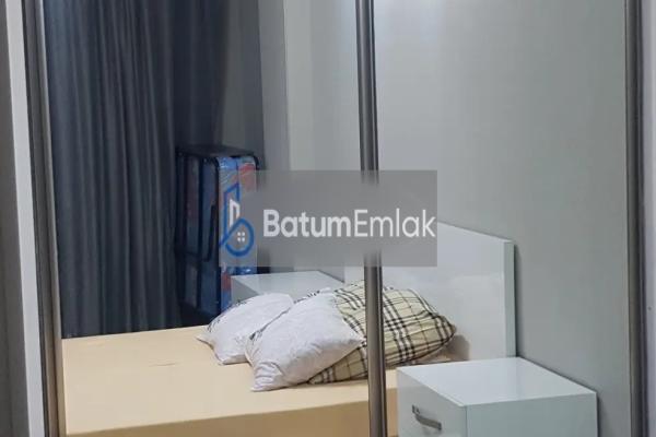 70m² 3-Room Apartment for Rent in Batumi