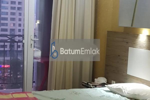 70m² 3-Room Apartment for Rent in Batumi
