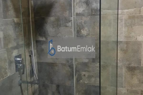 70m² 3-Room Apartment for Rent in Batumi