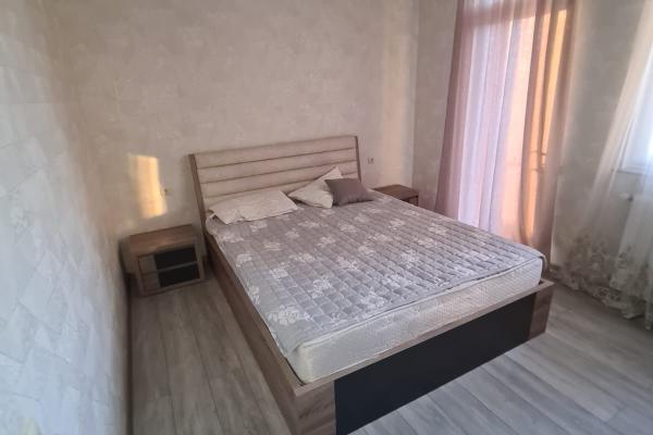2+1 Apartment for Rent on Bagrationi Street, Batumi