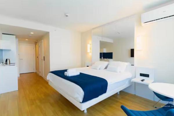 Modern Studio Apartment for Rent in Batumi – Orbi Twin Tower
