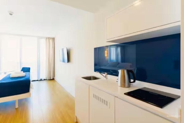 Modern Studio Apartment for Rent in Batumi – Orbi Twin Tower