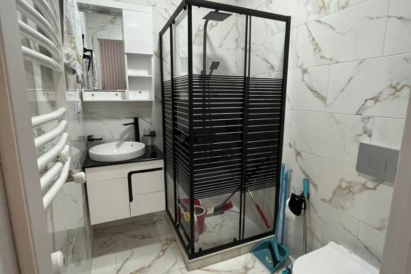 🌟 Satılık İki Odalı Köşe Dairesi – Batum’da Fırsat! 🌟