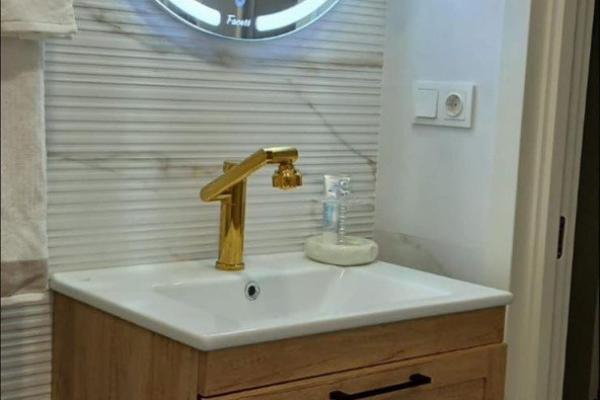 🏡 Batum’da Kiralık 2+1 Daire – Angisa 3. Çıkmaz, Bina 8 📍