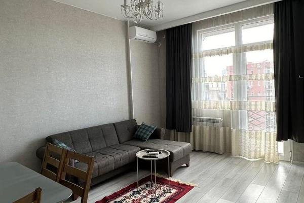 2+1 Apartment for Rent at 20 Selim Khimshiashvili, Batumi – 18th Floor, $650