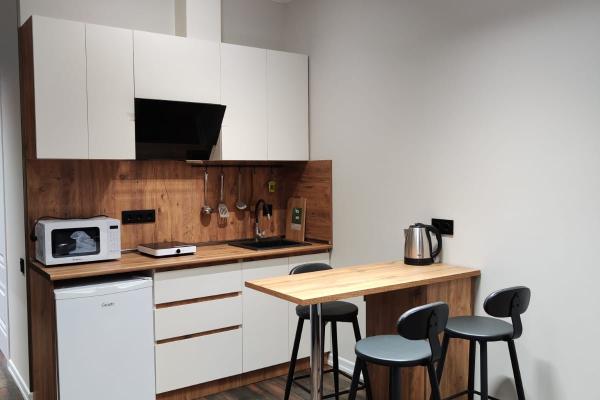 Batum Angisi 10’da Yeni Binada Kiralık Stüdyo | 33.2m² | 19. Kat | 400$