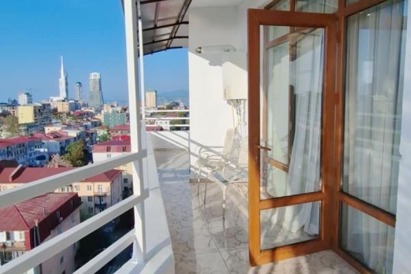 Batum Gorgiladze 45’te Kiralık 3+1 Geniş Daire | 150m² | 11. Kat | 1500$