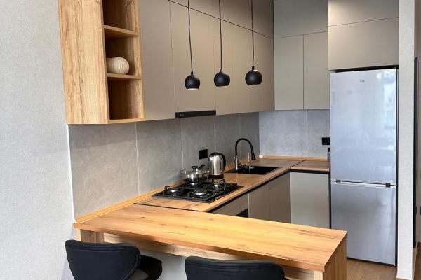 Batum Shartava 16A’da Kiralık 1+1 Lüks Daire | 51m² | Deniz Manzaralı | 900$