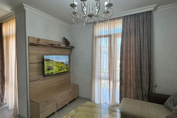 Bagrationi 206 | 2 Aydınlık Yatak Odalı Kiralık Daire | 70 m² | 600$