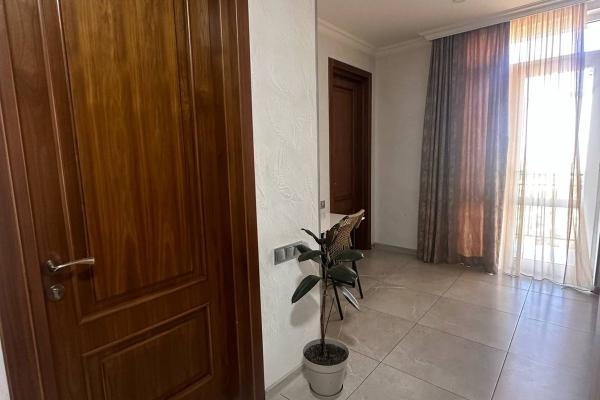 Bagrationi 206 | 2 Aydınlık Yatak Odalı Kiralık Daire | 70 m² | 600$