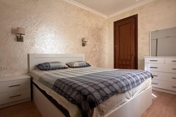 Bagrationi 206 | 2 Aydınlık Yatak Odalı Kiralık Daire | 70 m² | 600$