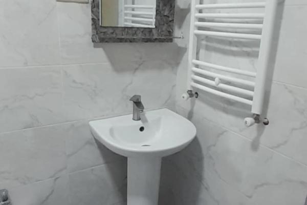 Tbel Abuseridze 49 | 3 Bedroom Rental Apartment | 2nd Floor | With Balcony | 700$
