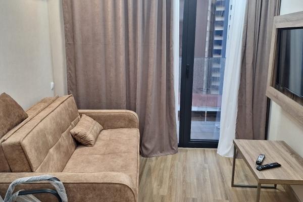 Nijaradze 18 | Denize Sıfır 1+1 Kiralık Daire | 47 m² | 10. Kat | Deniz Manzaralı | 600$