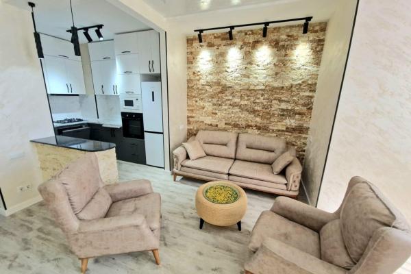 Abuselidze 14 | 2+1 Rental Apartment | 70 m² | 9th Floor | Central Heating | 600$