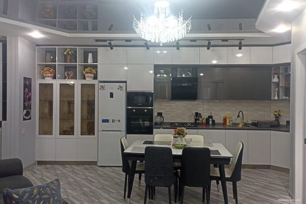 Kiralık 3+1 Daire | 90 m² | 15. Kat | Yeni Tadilatlı | 800$