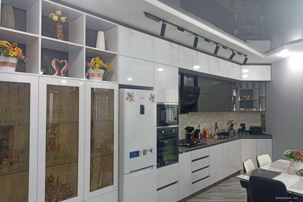 Kiralık 3+1 Daire | 90 m² | 15. Kat | Yeni Tadilatlı | 800$