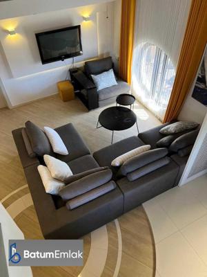 Сдается 3-комнатная квартира в Батуми, район Руставели