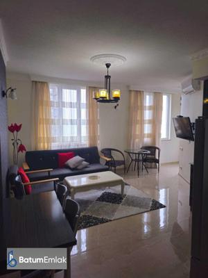 Batum Khimshiashvili Bölgesinde Kiralık 2 Odalı Daire