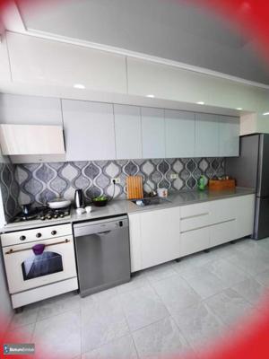 Batum Khimshiashvili Bölgesi'nde Kiralık 3 Odalı Daire