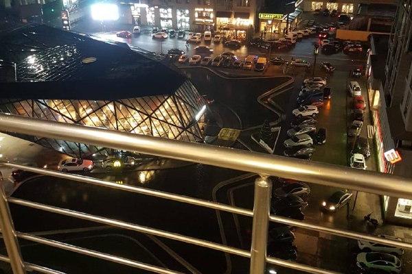 Gorgiladze 96 | Kiralık 1+1 Daire | 50 m² | Merkezi Isıtma | 450$