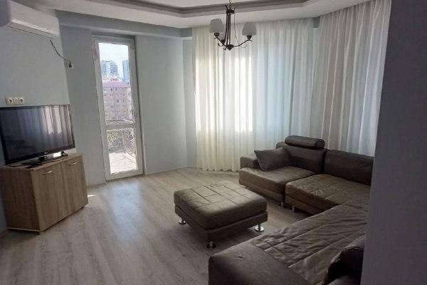 Rustaveli 43a | Kiralık 1+1 Daire | 54 m² | 7. Kat | 500$