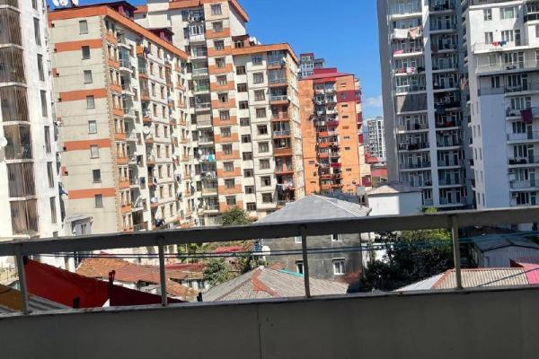 Takaishvili 44/50 | Kiralık 1+1 Daire | 56 m² | 5. Kat | 400$
