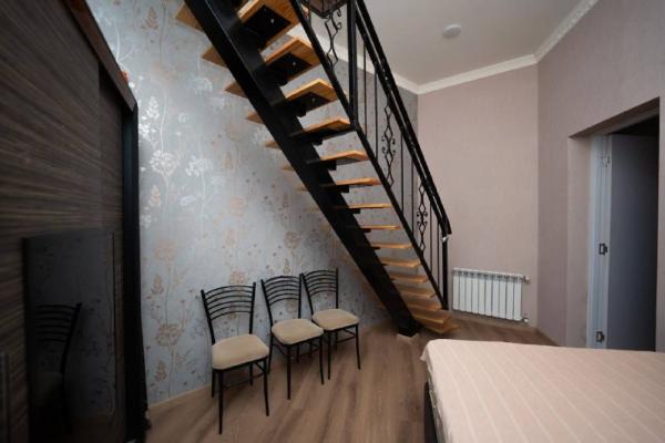 Komakhidze 7 | Kiralık 3+1 Daire | 75 m² | 1. Kat | 600$