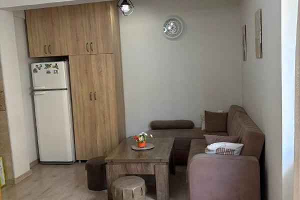 ლერმონტოვის ქუჩა 98ა | იყიდება 1+1 ბინა | 38 მ² | 2-ე სართული | 60.000$