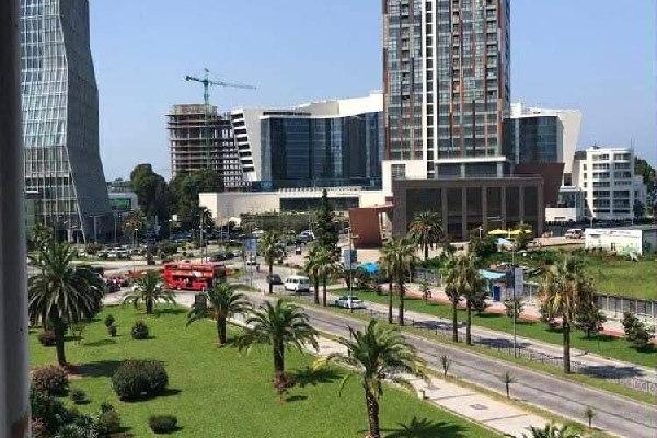 Rustaveli Caddesi | Kiralık 1+1 Daire | 40 m² | 1. Kat | 375$