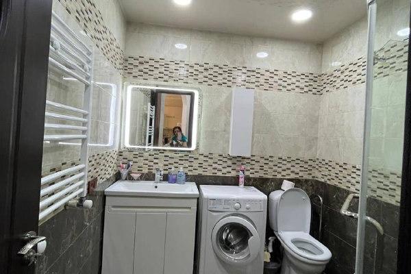 Gorgiladze 111 | Kiralık 2+1 Daire | 80 m² | Yüksek Kat | 1000$