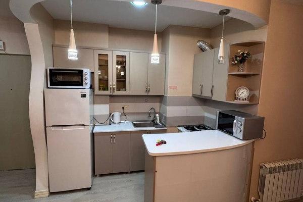 Gorgiladze 45 | Kiralık 2+1 Daire | 80 m² | 11. Kat | 700$