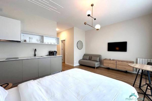 ლორტკიპანიძე 2B | ქირავნული სტუდიო ბინა | 40 მ² | 5-ე სართული | 450$