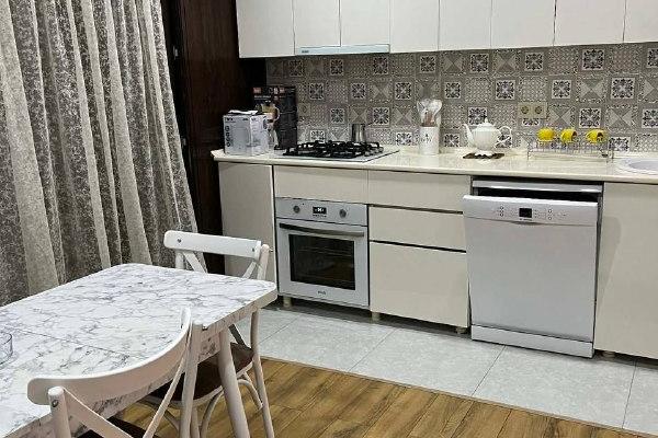 Melikishvili 6 | Kiralık 2+1 Daire | 125 m² | 5. Kat | 1000$