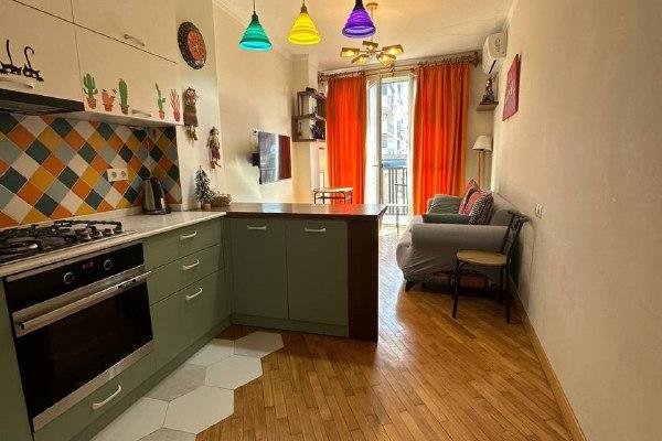 جورجوسالي 76/78 | شقة 1+1 للإيجار | 55 م² | الطابق 9 | 600$