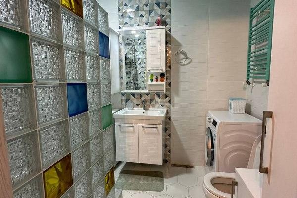 جورجوسالي 76/78 | شقة 1+1 للإيجار | 55 م² | الطابق 9 | 600$