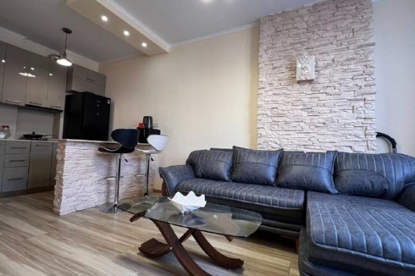 Pirosmani 29 | Kiralık 1+1 Daire | 45 m² | 16. Kat | 550$