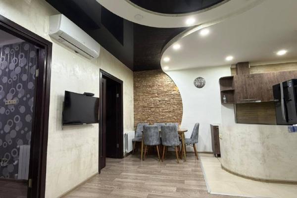 დ. ტავაძე 50 | 2+1 ბინა ქირავდება | 50 მ² | 7-ე სართული | 700$