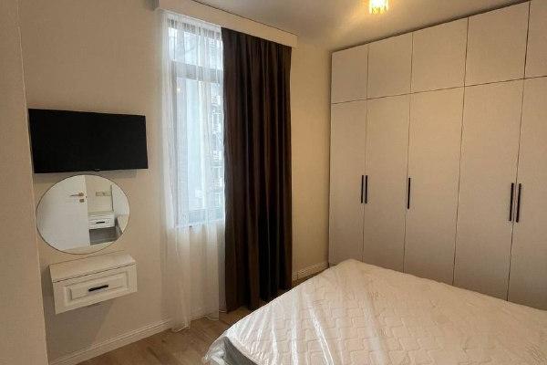 Leonidze 8 | Kiralık 2+1 Daire | 80 m² | 3. Kat | 800$