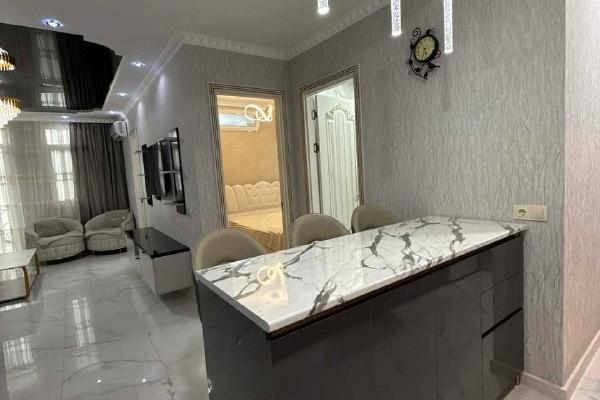 Kobaladze 2 | Kiralık 2+1 Daire | 70 m² | 11. Kat | 800$