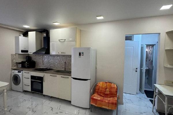 Kldiashvili 13 | Kiralık 1+1 Daire | 40 m² | 1. Kat | 550$