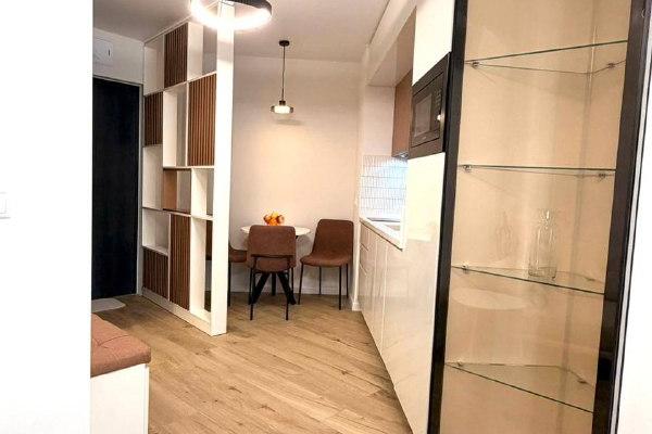 أبوسيريدزي 13 | شقة 1+1 للإيجار | 35 م² | الطابق 7 | 600$