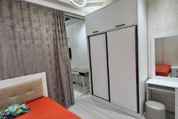 بيروسماني 17 | شقة استوديو للإيجار | 36 م² | طابق مرتفع | 400$ (+50$ موسمي)