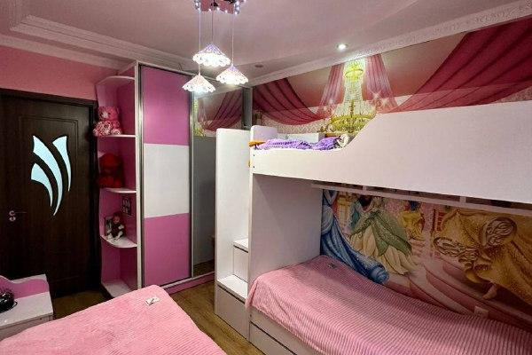 Церетели 19 | 2+1 Квартира в аренду | 85 м² | 13-й этаж | 750$