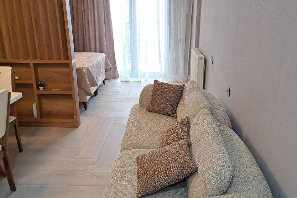 زغفيس بيري 6 | شقة 1+1 للإيجار | 44 م² | الطابق 16 | 450$