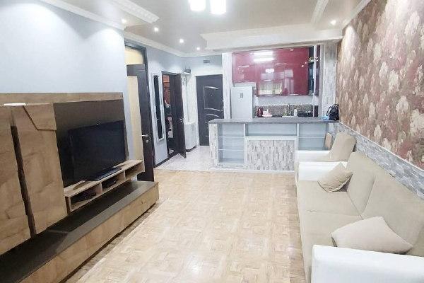 Pirosmani 18 | Kiralık 2+1 Daire | 70 m² | 11. Kat | 650$