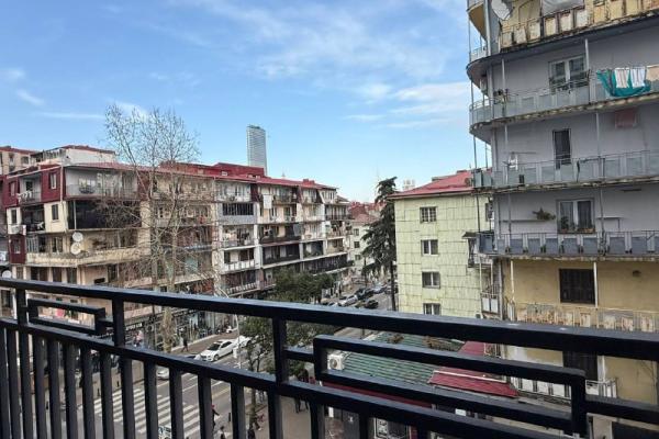 Gorgiladze 61 | Kiralık 1+1 Daire | 56 m² | 4. Kat | 750$