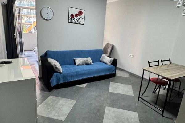 Kobaladze 8a | Kiralık Stüdyo Daire | 40 m² | 2. Kat | 400$