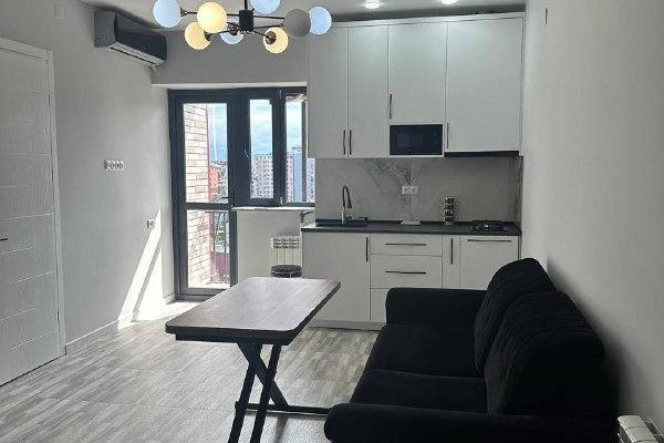 بوشكينا 35 | شقة 1+1 للإيجار | 40 م² | الطابق 10 | 450$
